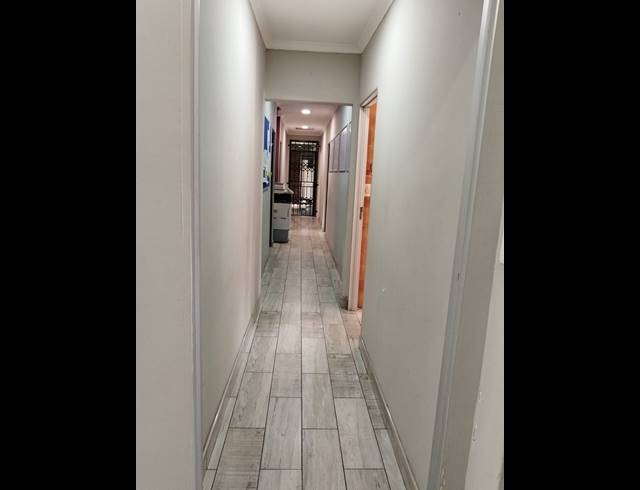5 BEDROOM HOUSE FOR SALE IN BIRCHLEIGH NORTH